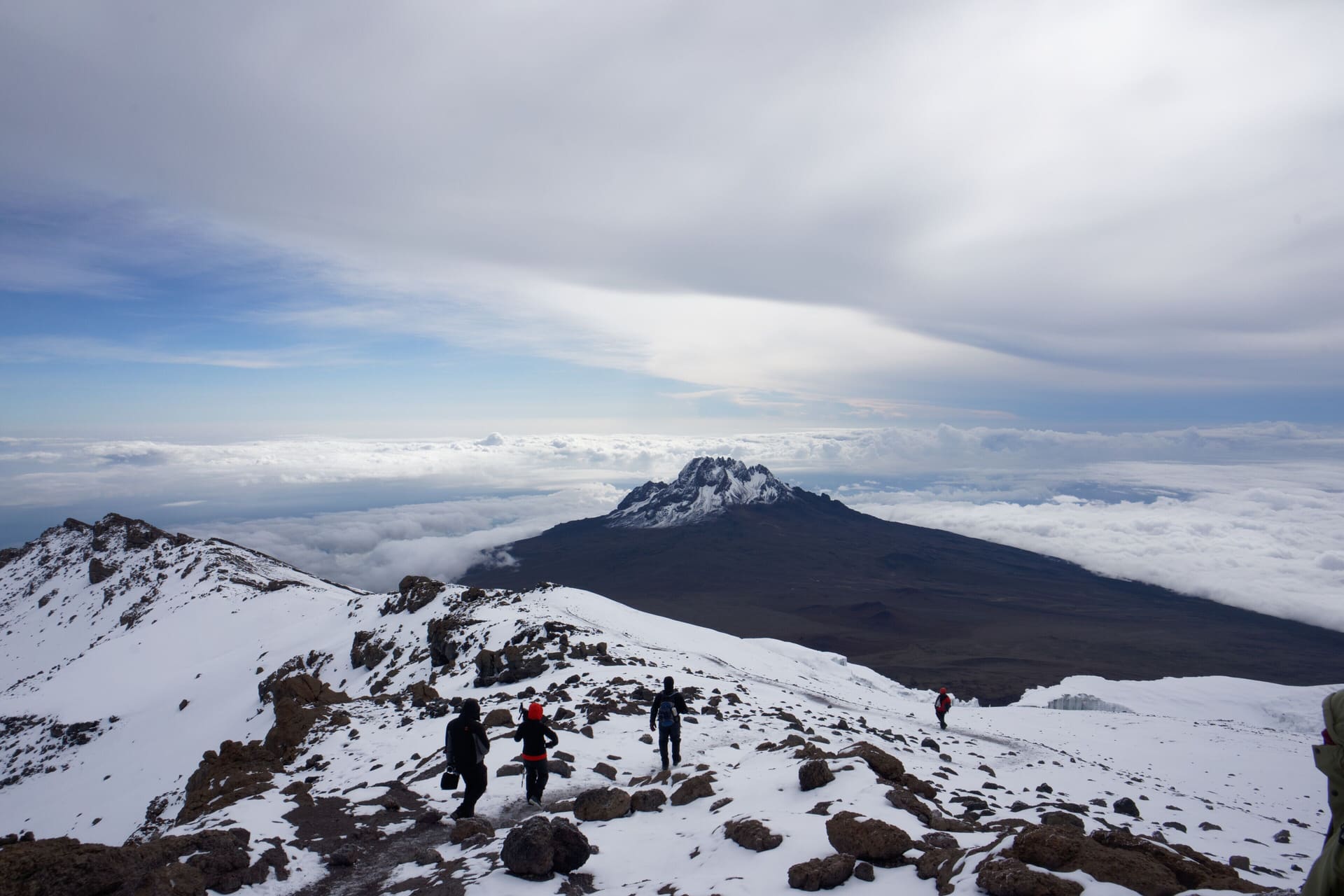 Summit & Plains — Tanzania safari